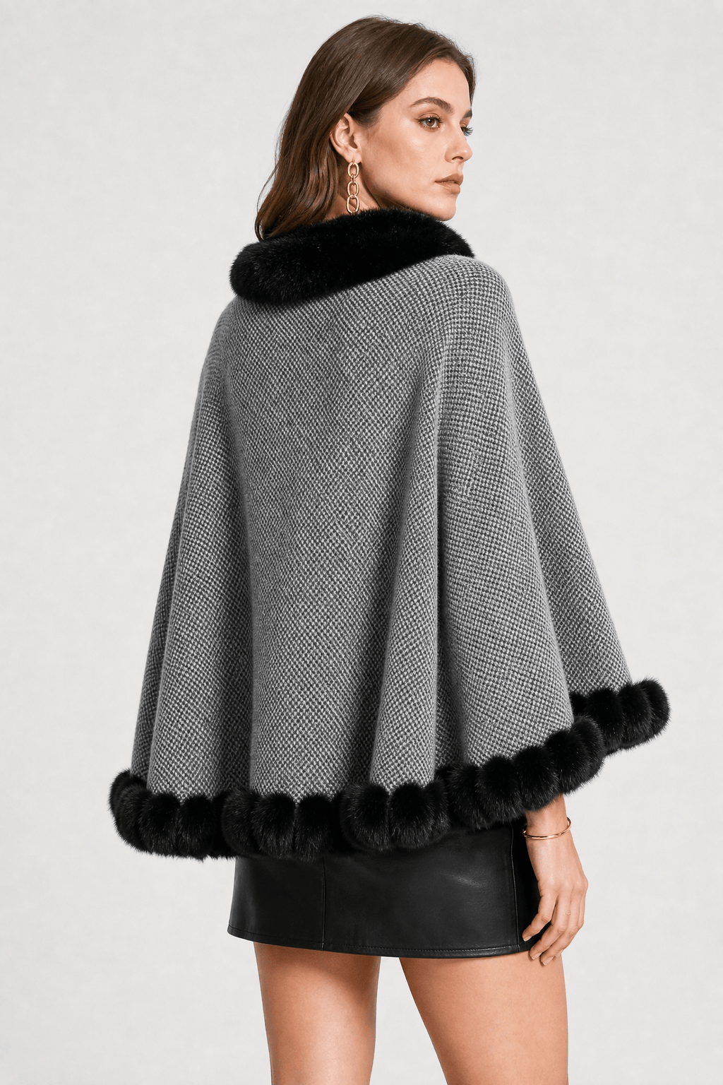 Cape Femme Fourrure Grise