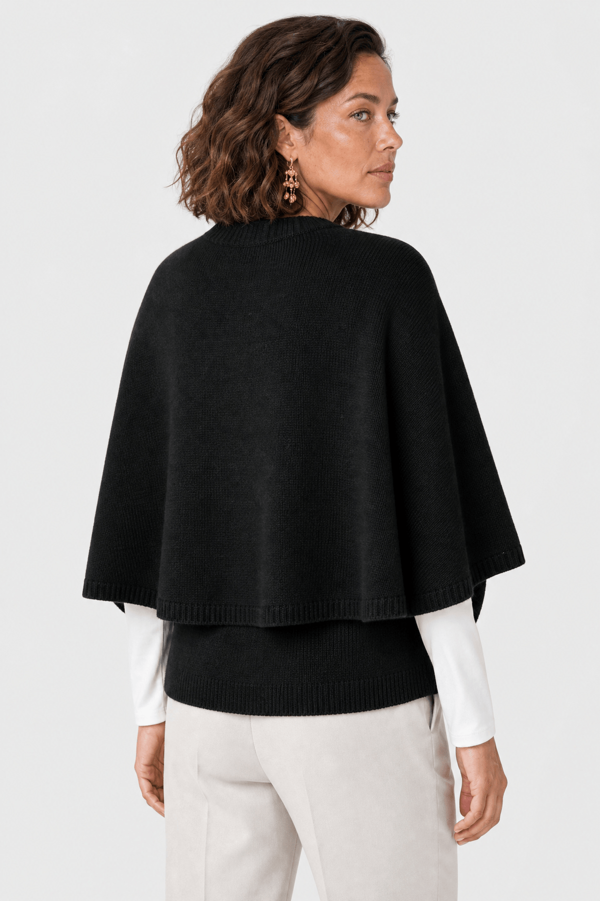 Veste Cape Noire Femme