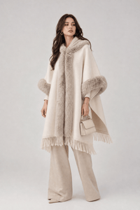 Cape Femme Capuche Fourrure Beige