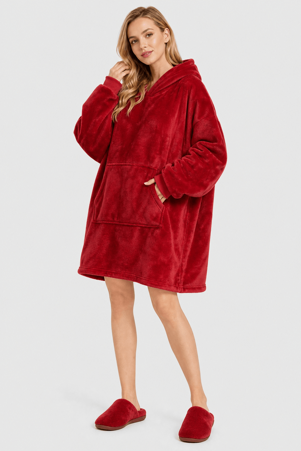Cape Femme Rouge à Capuche