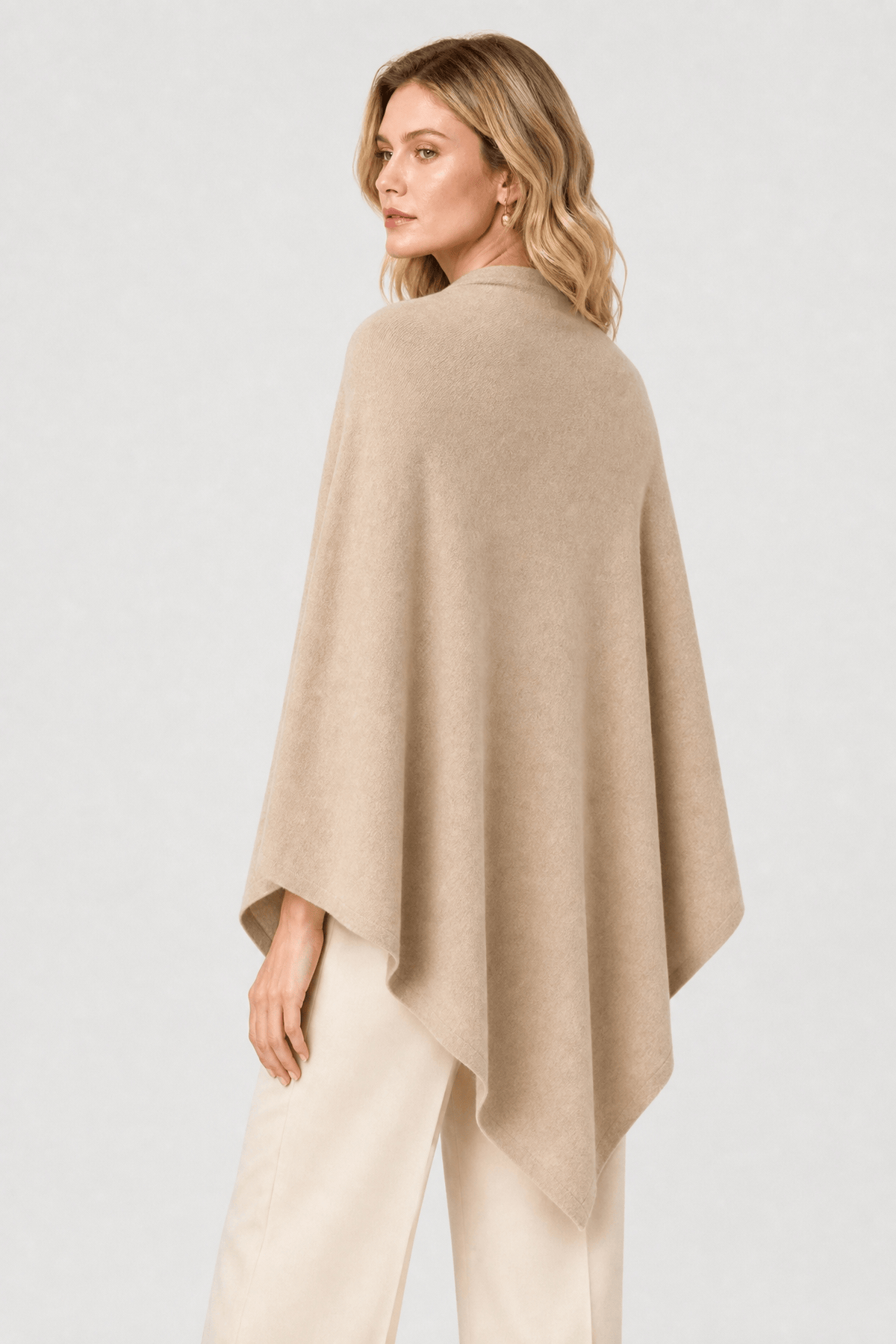 Cape Boutonnée Femme Beige