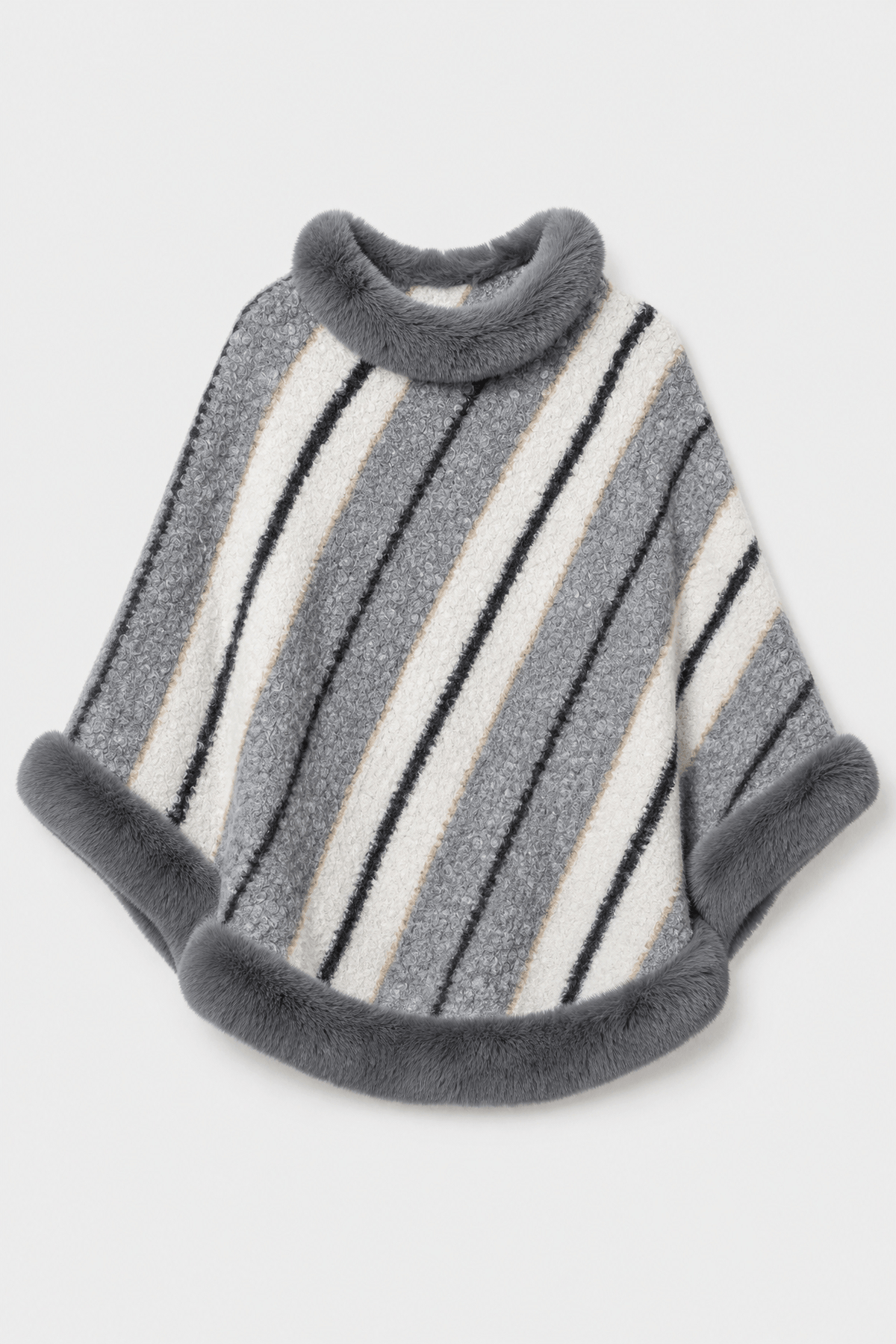 Cape Grande Taille Femme en Maille